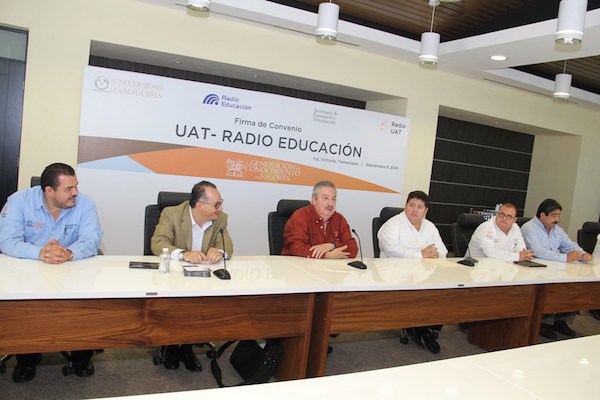 La Capital | Firma Rector De La UAT Convenio Con Radio Educacion