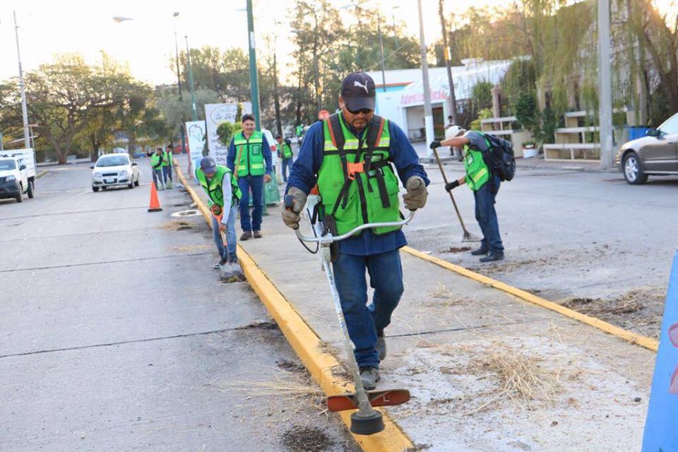 La Capital | Previene Ayuntamiento Inundaciones Con Limpieza Y Desazolve