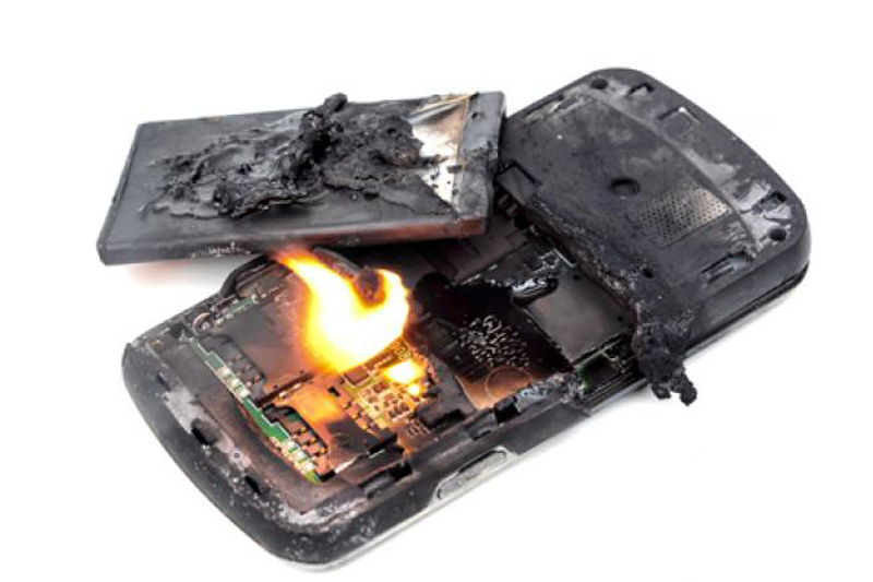 La Capital | Con Una Caida O Sobrecarga Tu Celular Podria Explotar