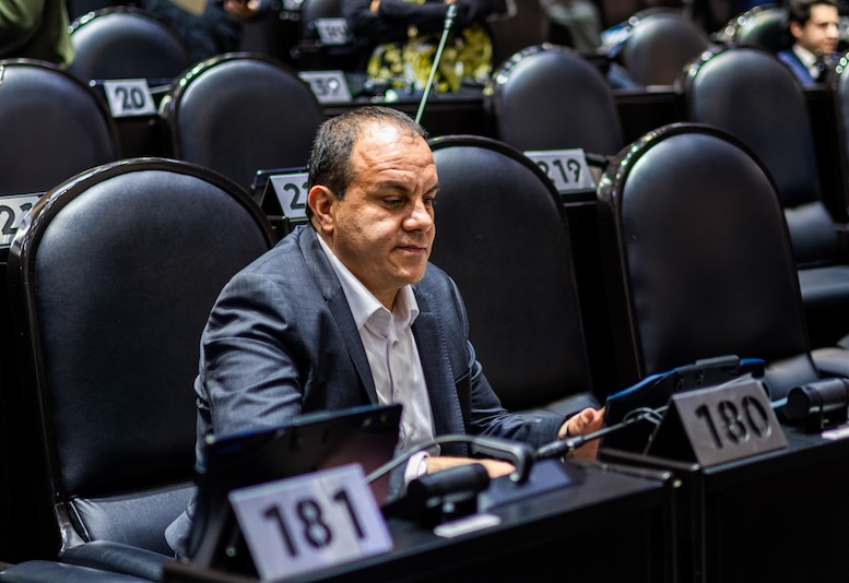 CUAUHTEMOC BLANCO EN SU CURUL DE DIP.png