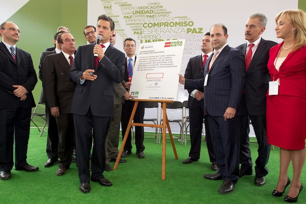 EPN17MAYO.jpg