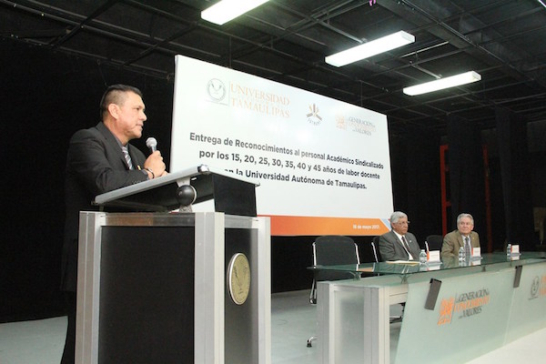 La Capital | Reconoce UAT Trayectoria De Sus Docentes