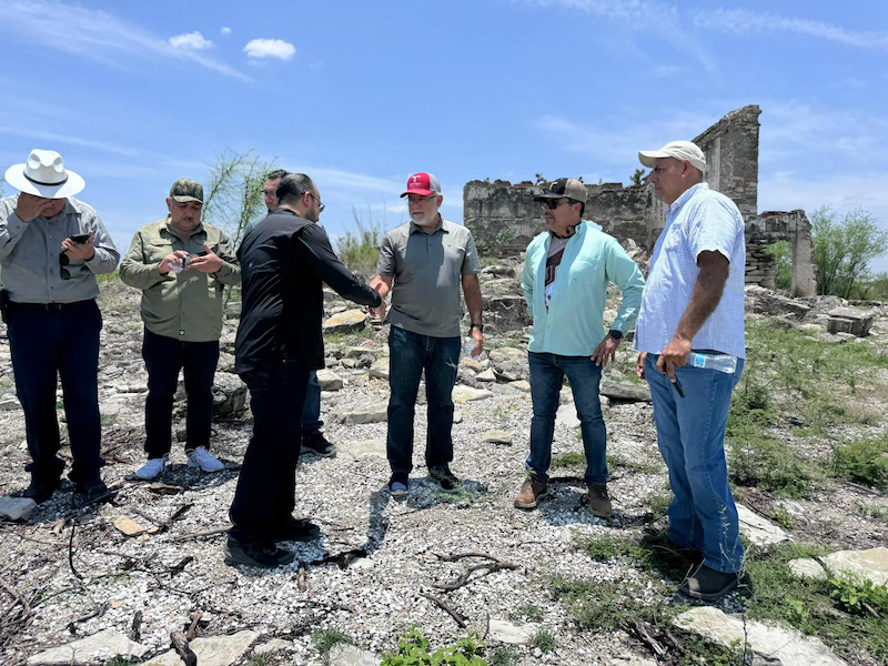 Pedro Cepeda Anaya en la antigua Villa de Padilla (3).png