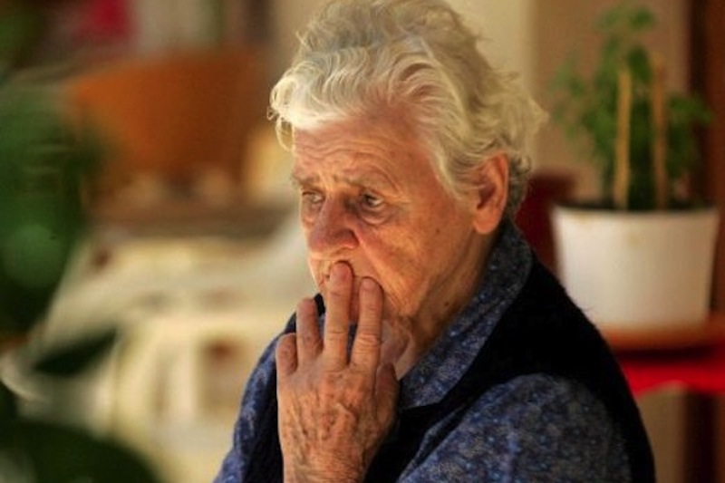 anciana-DEPRESIONsoledad.jpg