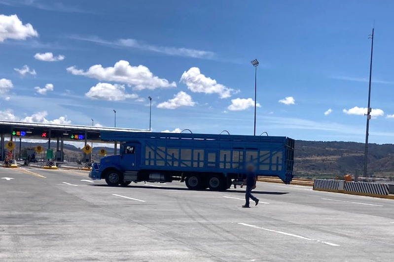 bloqueo carretero MARAVATIO GN carreteras .png
