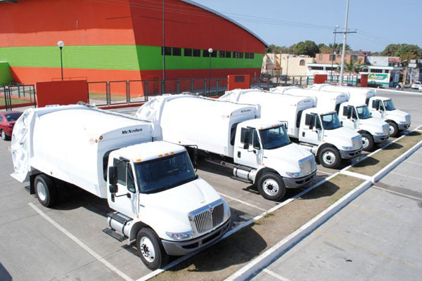 La Capital Llegan Cinco Nuevos Camiones De Basura