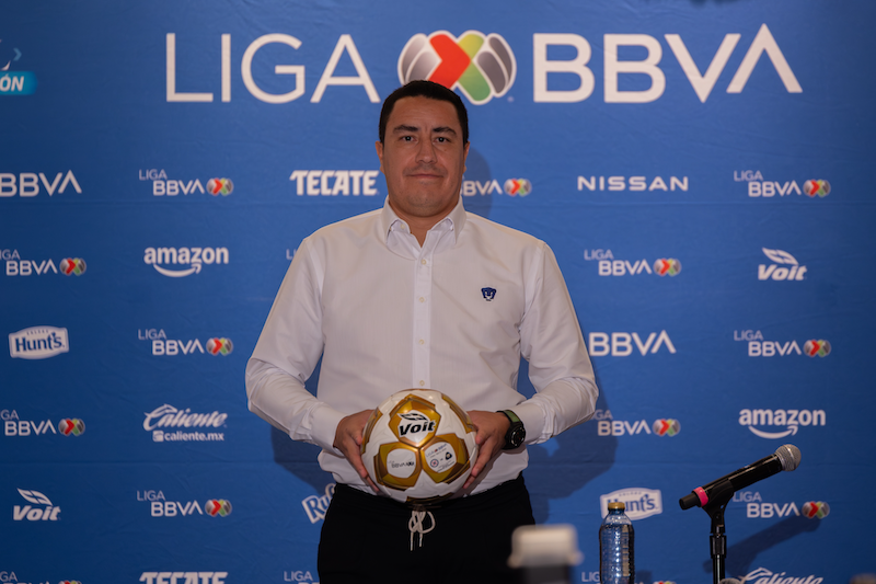 efrain juarez dt pumas.png