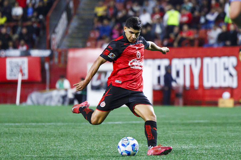 kevin castañeda gol de xolos .png