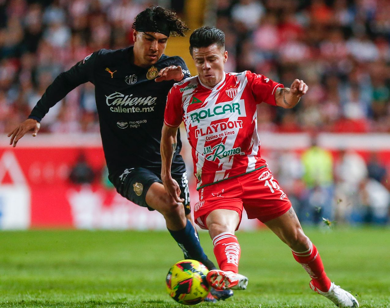 La Capital | Necaxa Electriza A Las Chivas