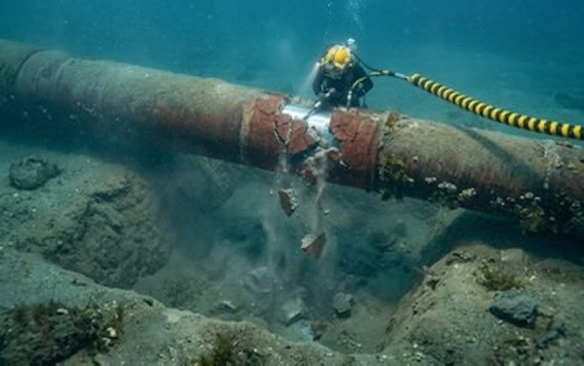 pemex derrame en el fondo del mar campeche.png