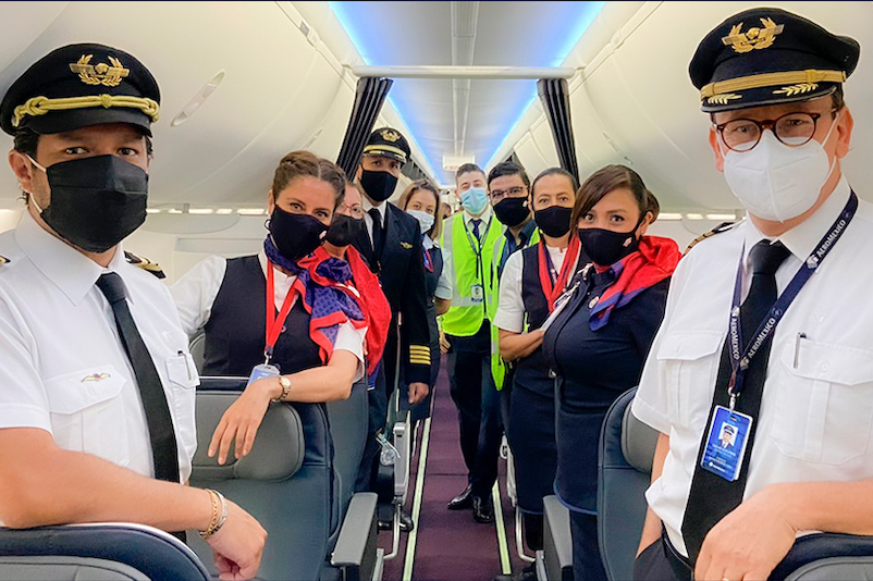tripulacion Boeing 737 MAX 9 AEROMEXICO.png